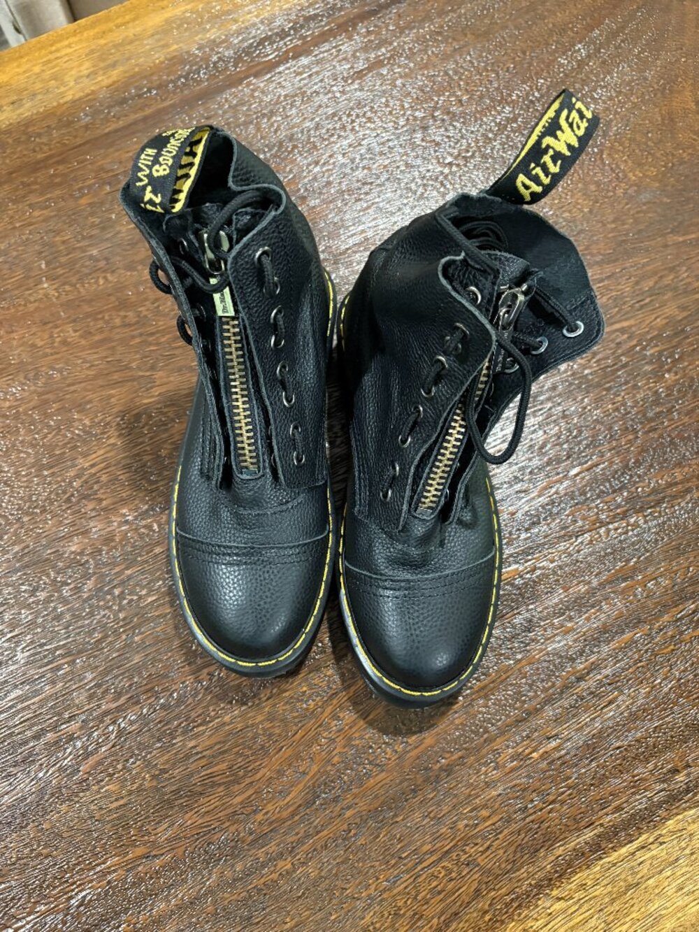 Dr Martens Airwair Bouncing soles boots shoes sz 8 lace zipper
